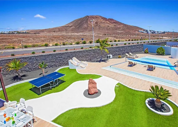 Esmeralda Playa Blanca (Lanzarote)