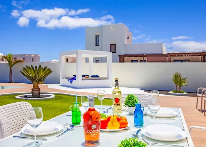 Villa Esmeralda *